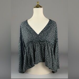 Altar'd State Black and White Floral Blouse